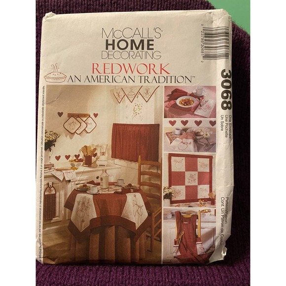 McCalls Sewing pattern 3068 red work quilt pattern - Picture 1 of 3